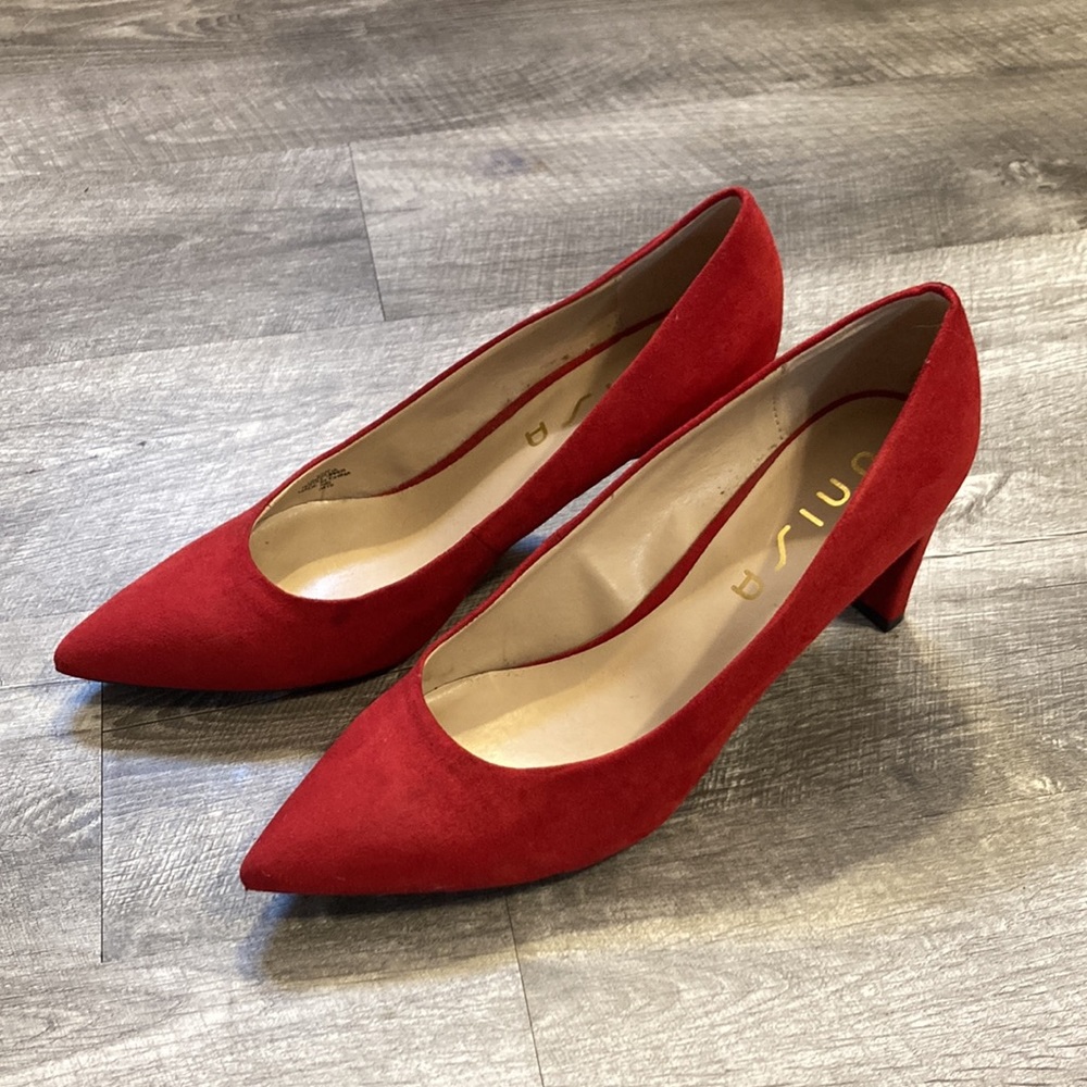 Red 2.5” Heels - Picture 3 of 4